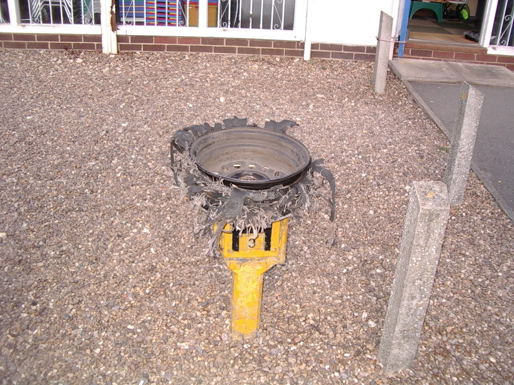 10june04002_1.jpg