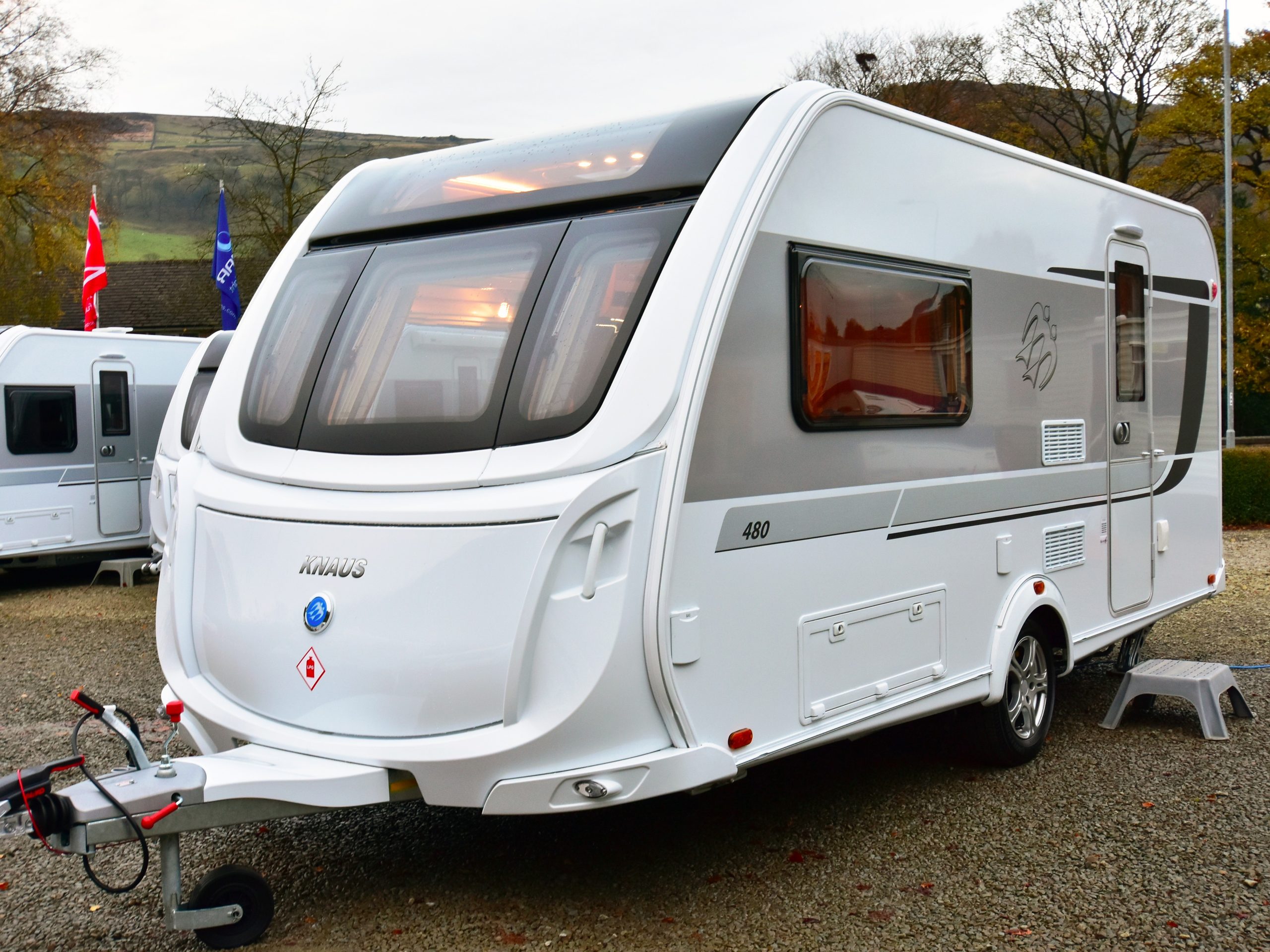 www.practicalcaravan.com